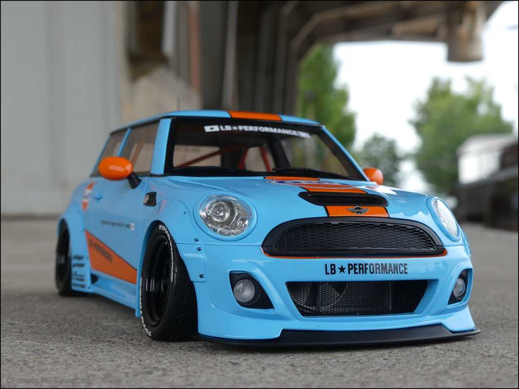 1:18 Mini Cooper LB Performance Liberty Walk GULF DESIGN - RAR LBWK -